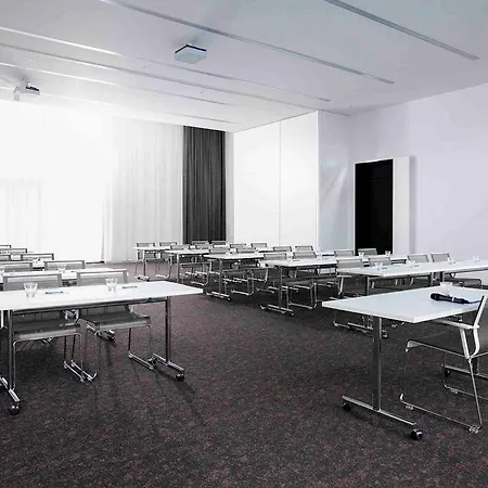 Novotel Basel City 