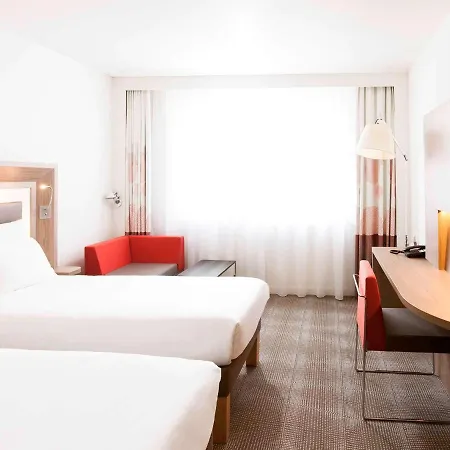 Novotel Basel City Exterior photo